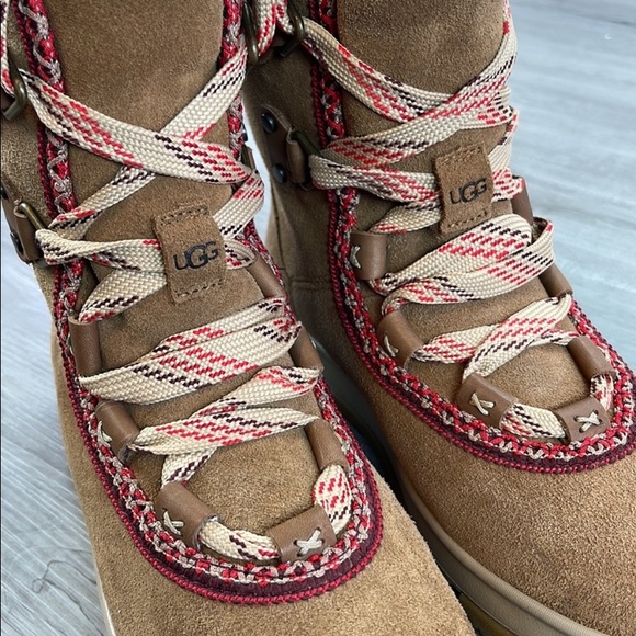 🍁 UGG 🍁 CLASSIC WEATHER HIKER HI BOOTS - Picture 8 of 16